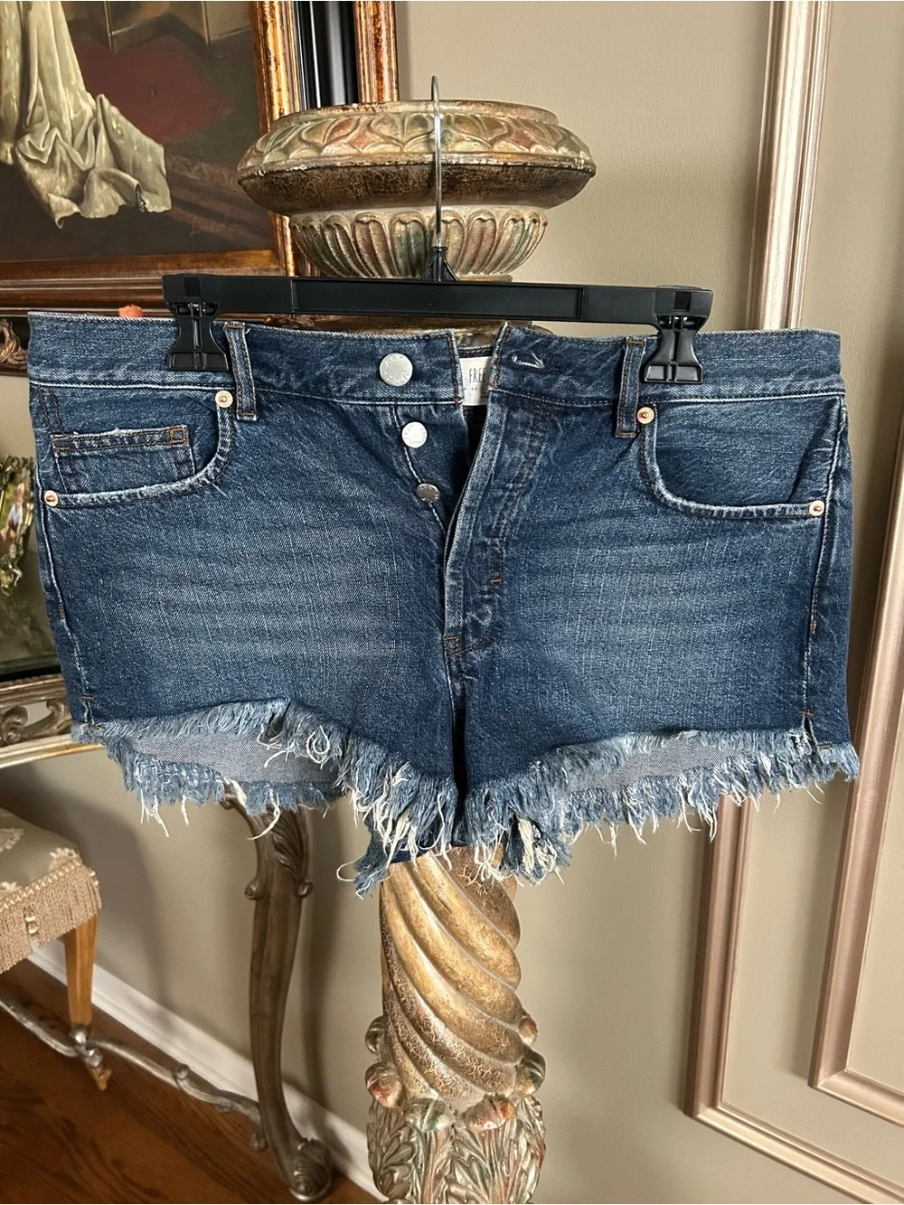 Free People We The Free High Rise Frayed Hem Denim Shorts Medium Wash Size 30